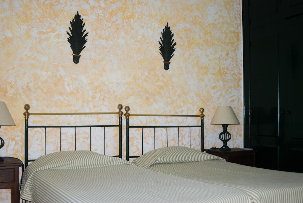 Hotel Herdade Da Samarra Viana do Alentejo Pokoj fotografie